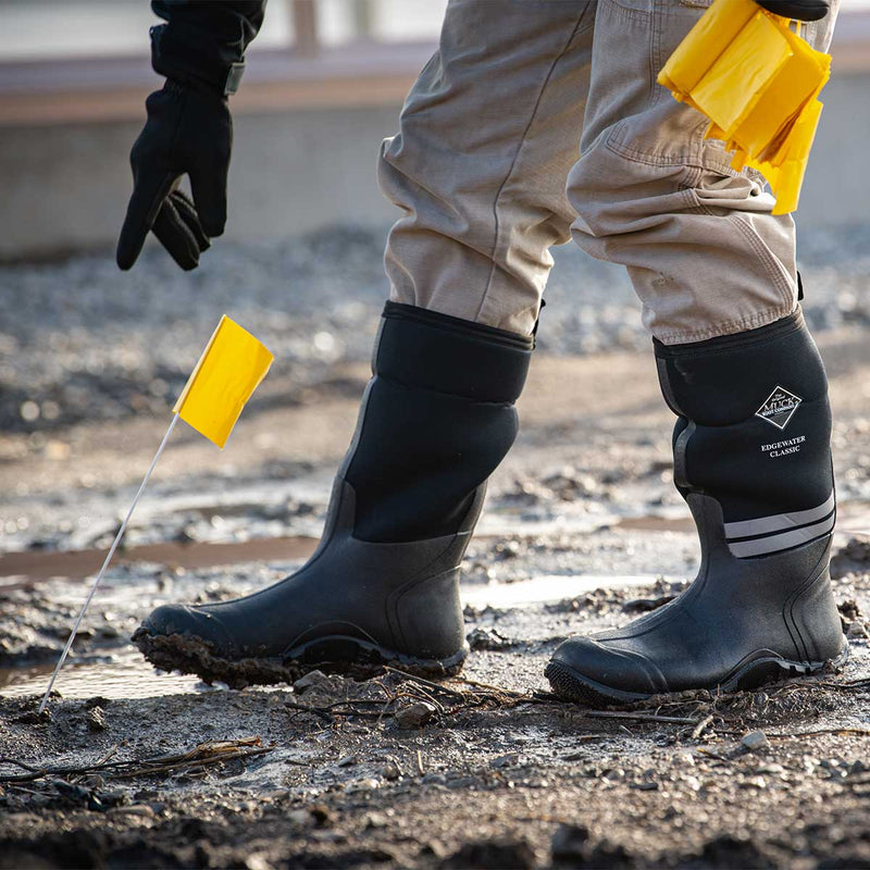 Black Blackburn High-Vis Vinyl Marking Flags with Fiberglass Staffs