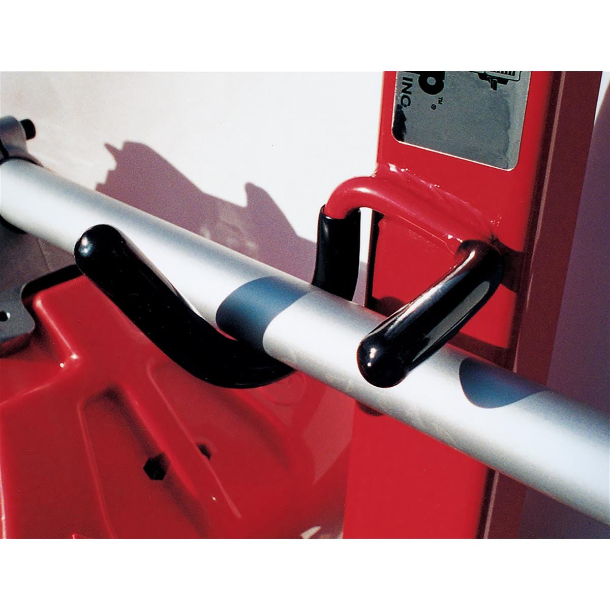 TrimmerTrap 3-Trimmer Truck Rack