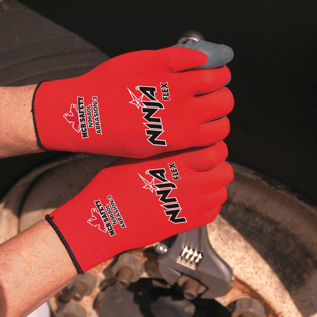MCR Safety Ninja Flex Latex-Coated Gloves In Use+++MCR Safety Ninja Flex Latex-Coated Gloves In Use