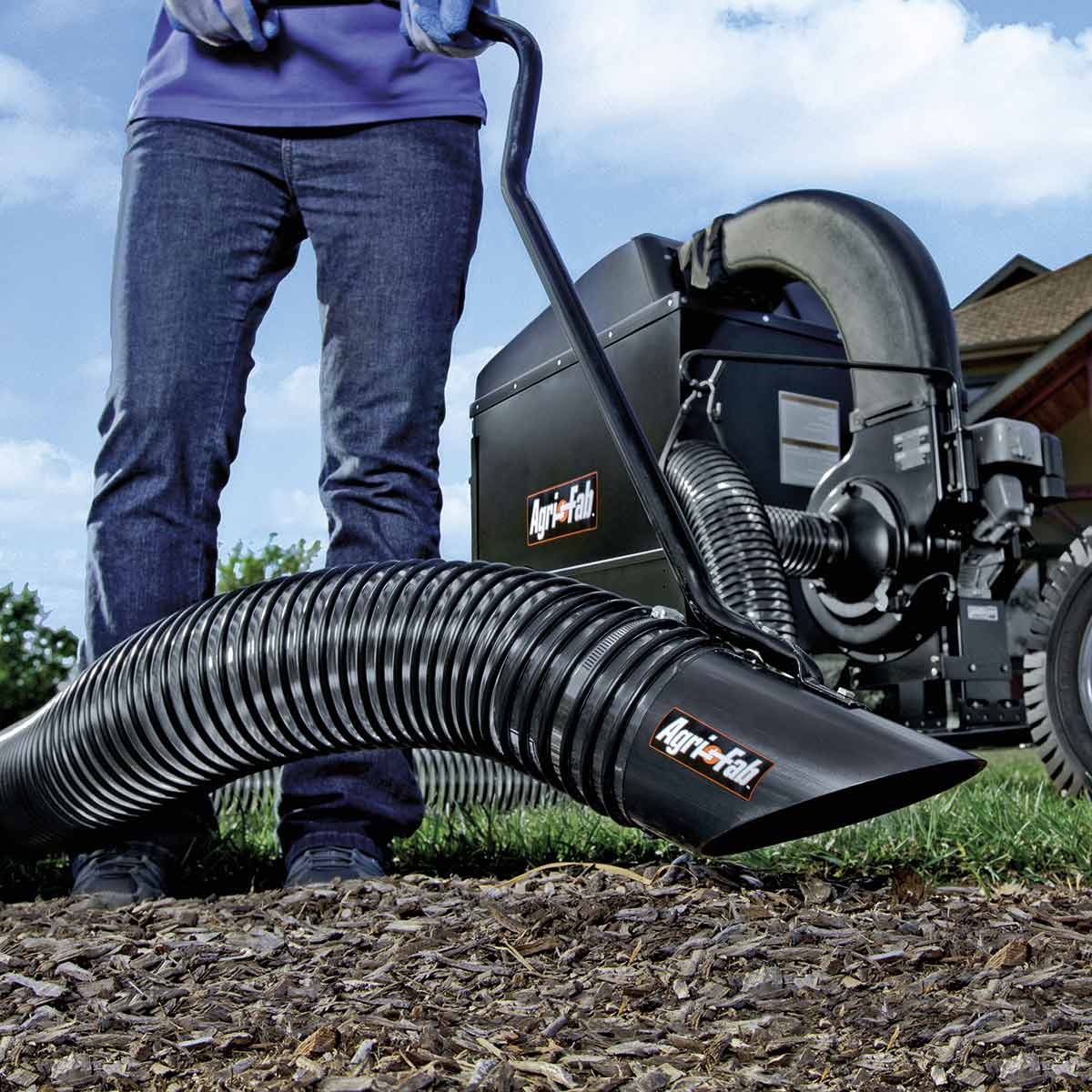 Agri-Fab 5 inch Lawn Vac Hose Kit, 12 ft In Use+++Agri-Fab 5 inch Lawn Vac Hose Kit, 12 ft In Use