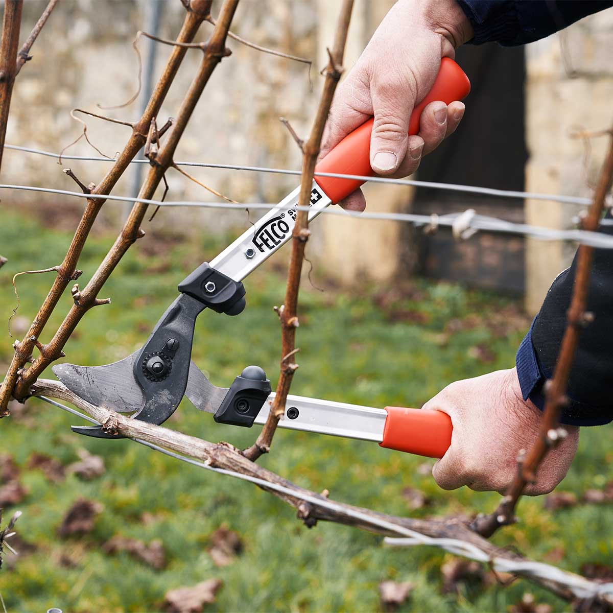 FELCO 211-40 Lopper, Curved Cutting Head, 15.7"