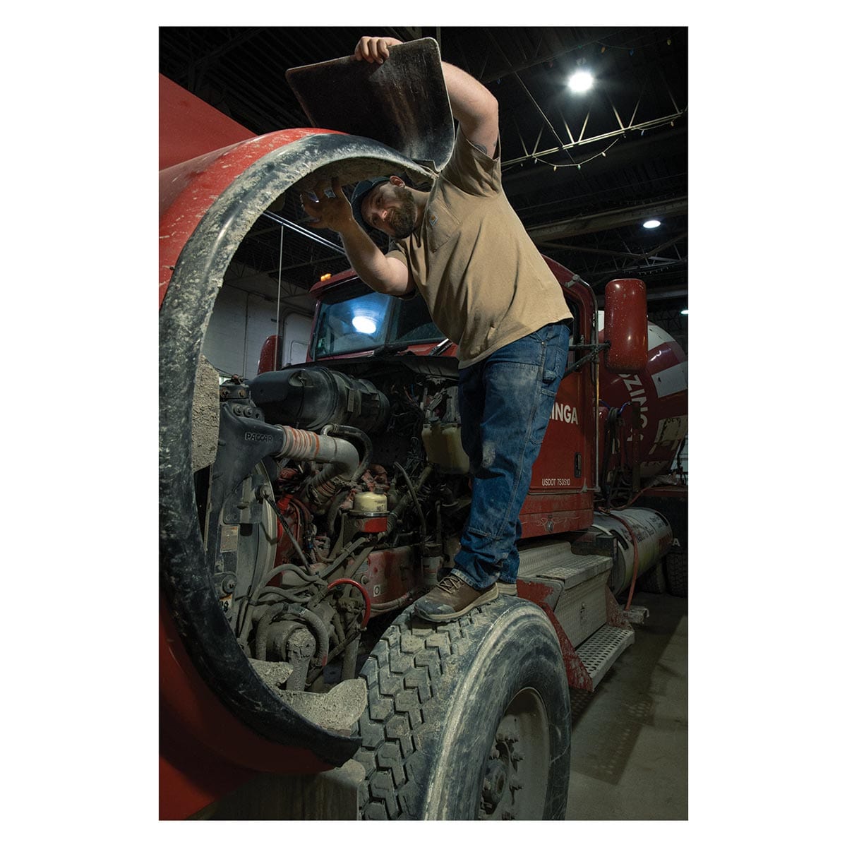 Carhartt Loose Fit Double-Front Utility Logger Jean