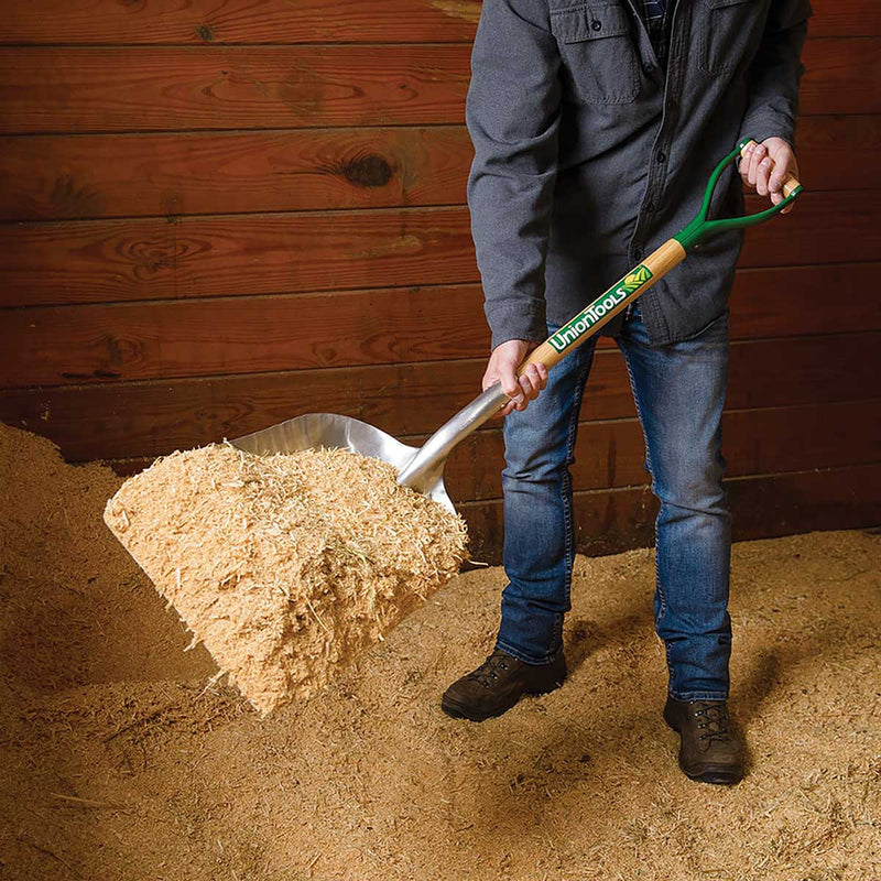 Aluminum Scoop with D-Grip Handle