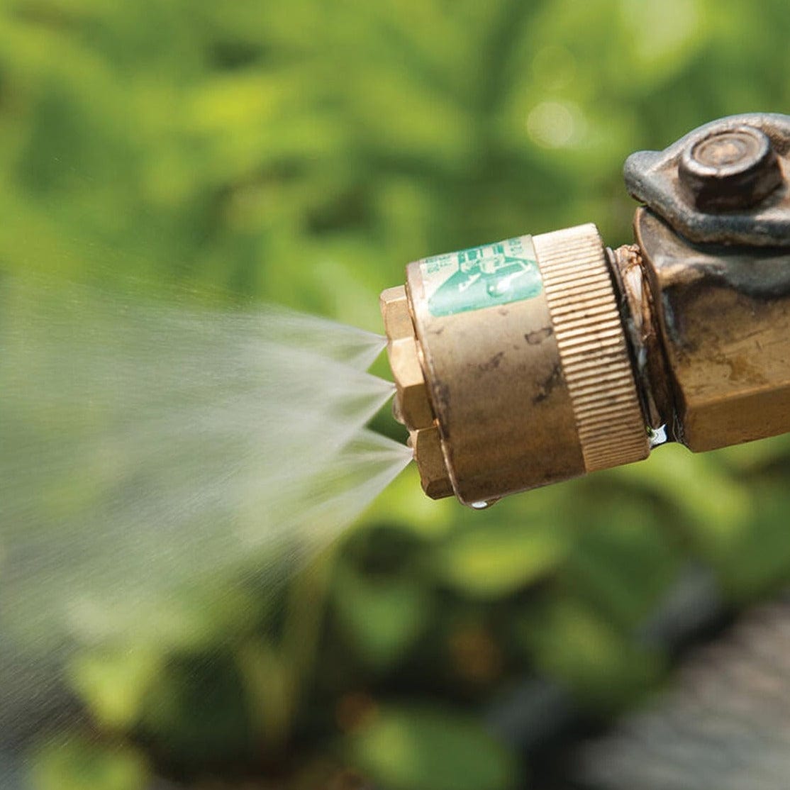 Super Fine Fogg-It-Nozzle In Use+++Super Fine Fogg-It-Nozzle In Use