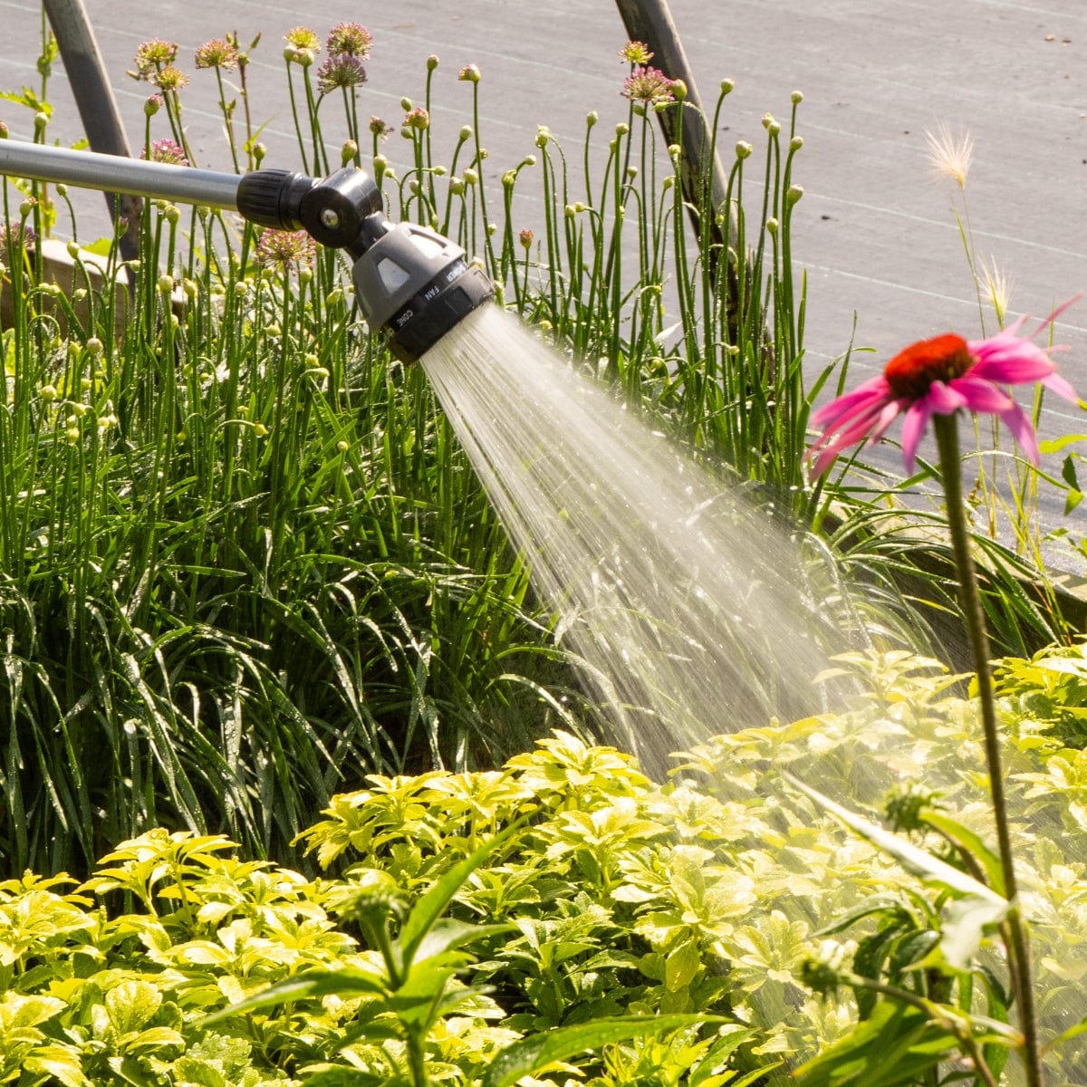 Gemplers 36" Adjustable 9-Pattern Water Wand