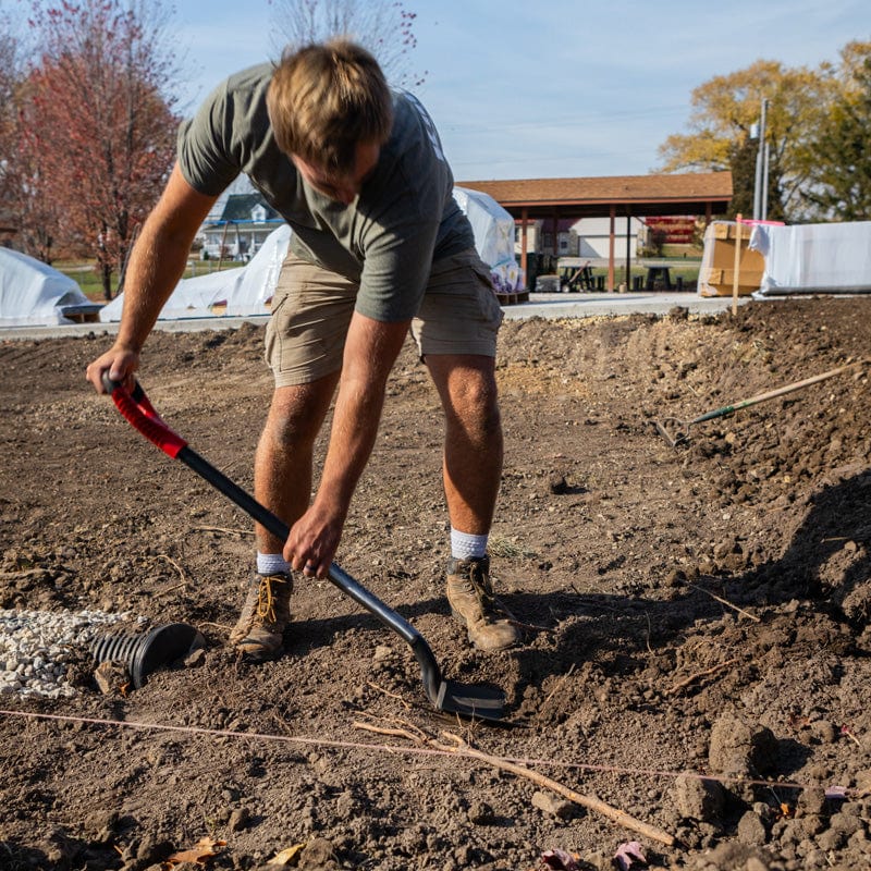 Gemplers Sawtooth Round Point Shovel with D-Grip