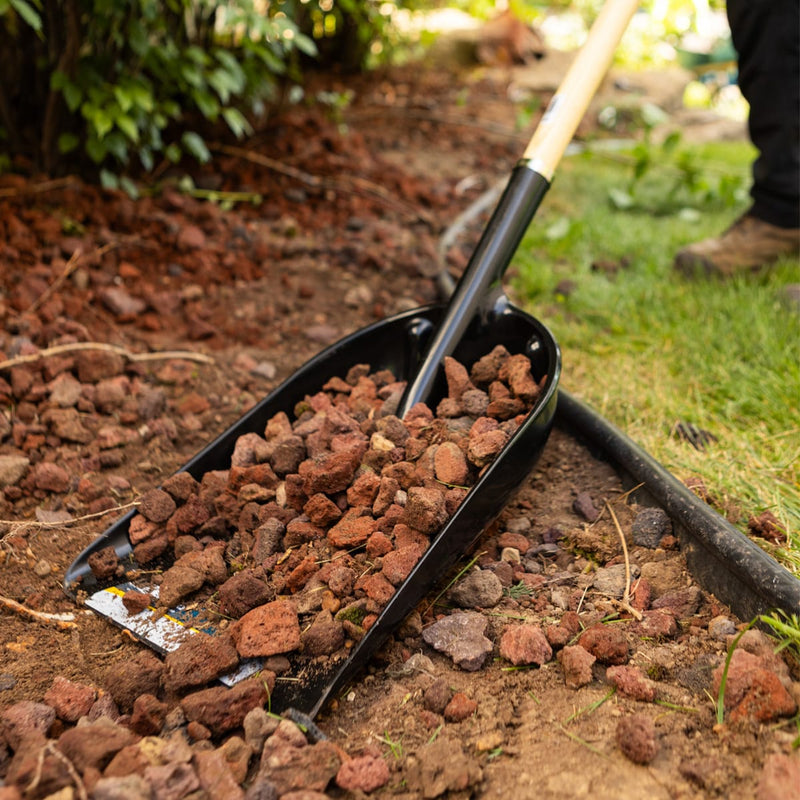 Gemplers Long-Handled Poly Scoop Shovel