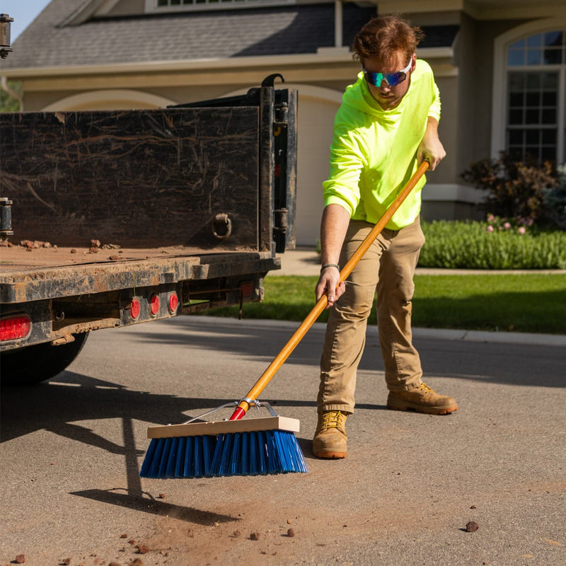 Gemplers 18" Heavy-Duty Outdoor Broom