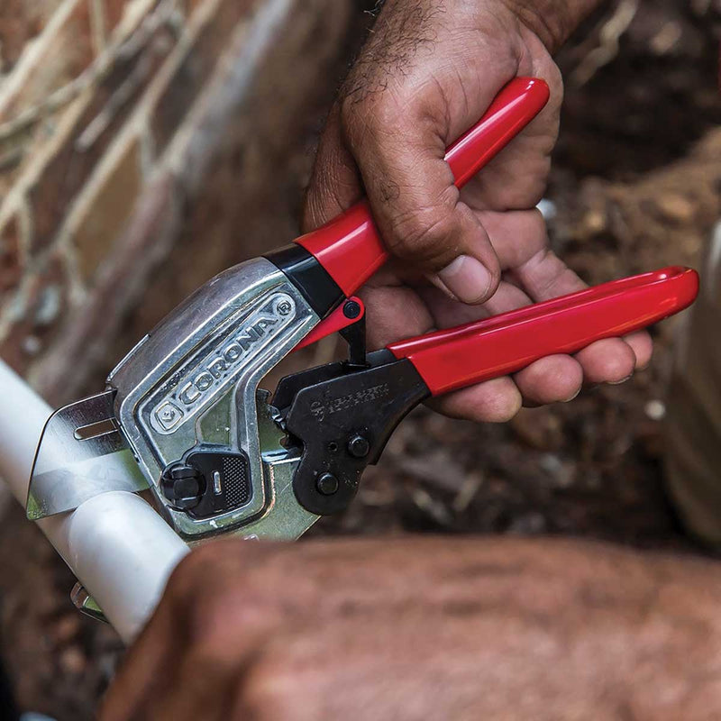 Corona PVC Pipe Cutter
