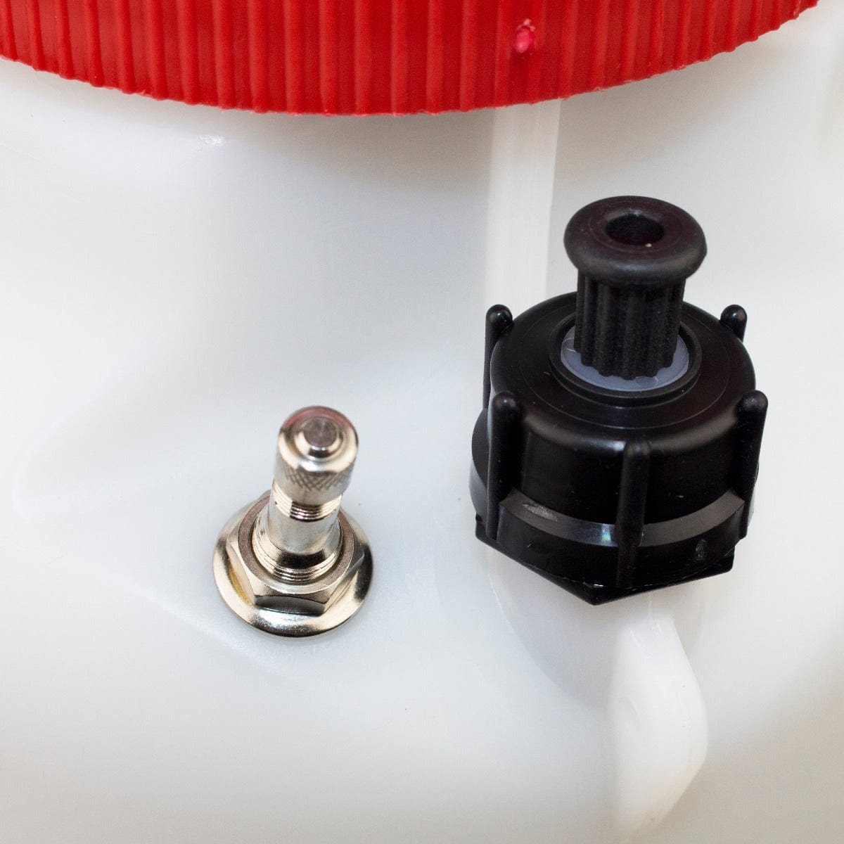 Solo 1.5 Gallon Sprayer w Pressure Relief