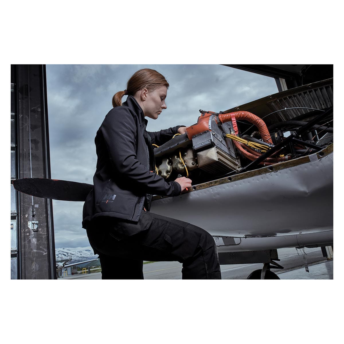 Black Helly Hansen Women's Luna Softshell Jacket