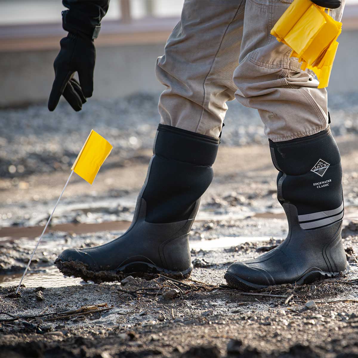 Black Blackburn High-Vis Vinyl Marking Flags with Fiberglass Staffs