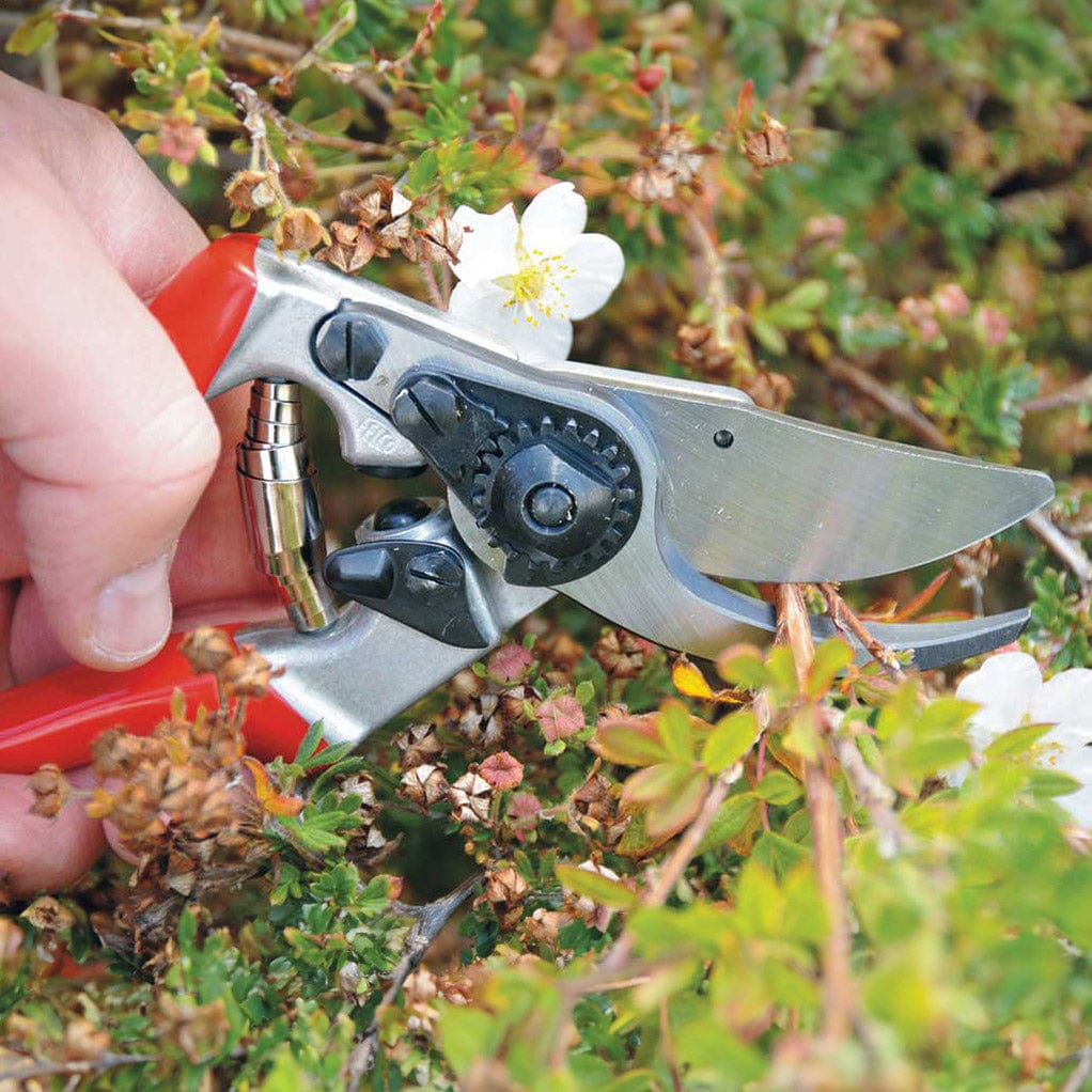 FELCO 9 Ergonomic, Left-Handed Hand Pruner