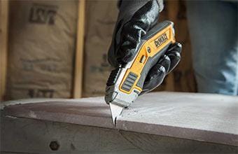 Dewalt box cutter
