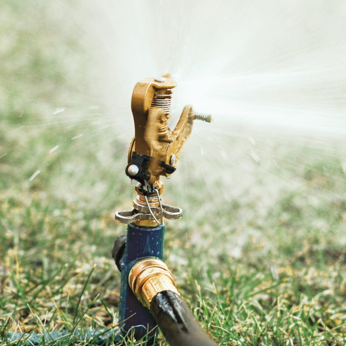 Gemplers Adjustable Angle Impulse Sprinkler