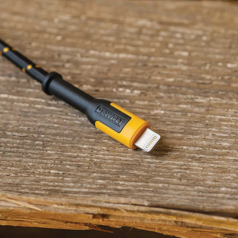 DEWALT Reinforced Cable for Lightning-131