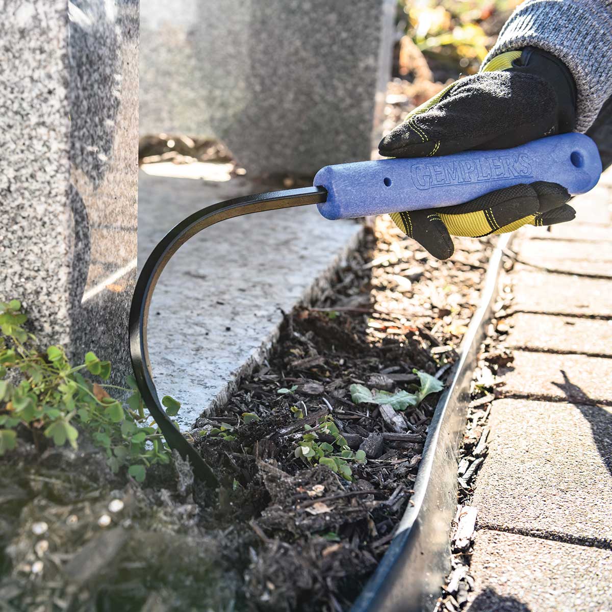 Gemplers Cobrahead Weeder & Cultivator