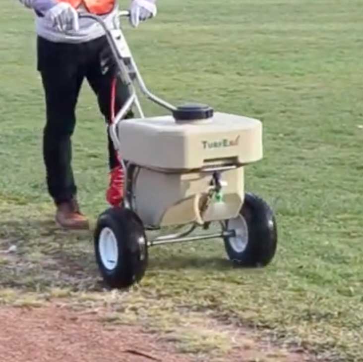 TurfEx TL80 & TL80SS Battery-Powered Liquid Push Sprayers