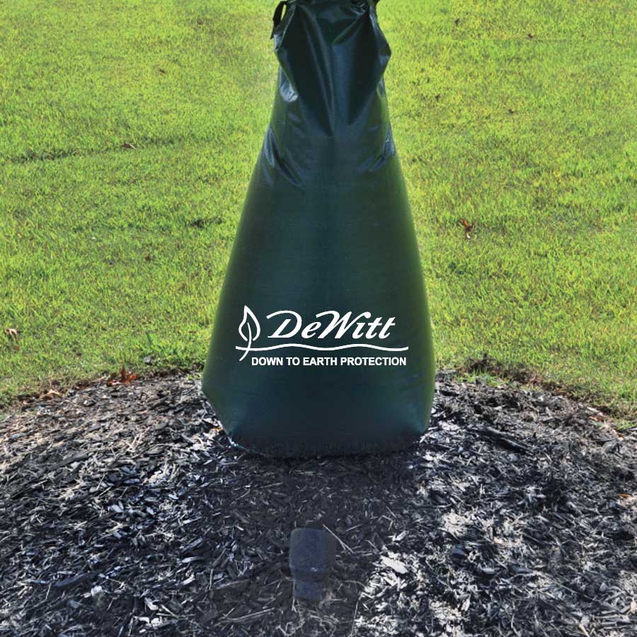 DeWitt Dew Right Tree Watering Bags