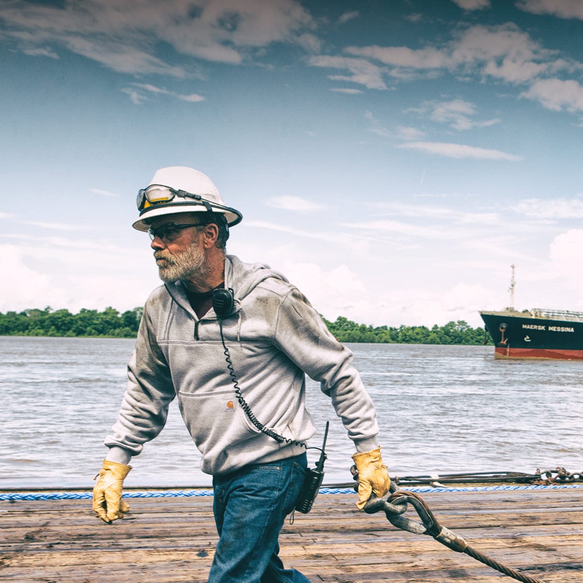 Carhartt Rain Defender Loose Fit Heavyweight Quarter Zip Sweatshirt In Use+++Carhartt Rain Defender Loose Fit Heavyweight Quarter Zip Sweatshirt In Use