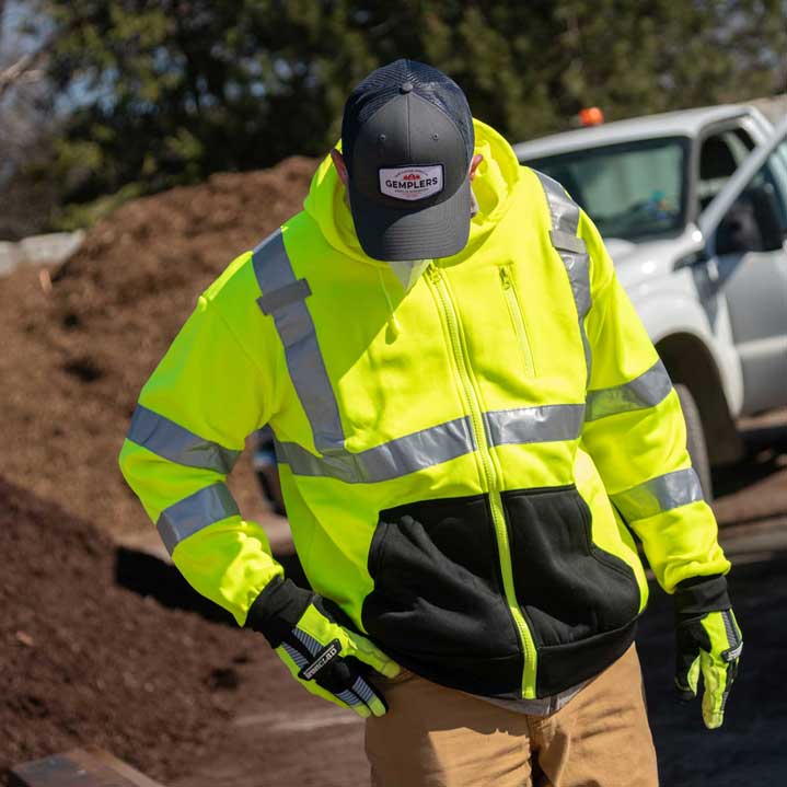 Tingley Job Sight ANSI Class 3 Hooded Pullover Hi-Vis Sweatshirt In Use+++Tingley Job Sight ANSI Class 3 Hooded Pullover Hi-Vis Sweatshirt In Use
