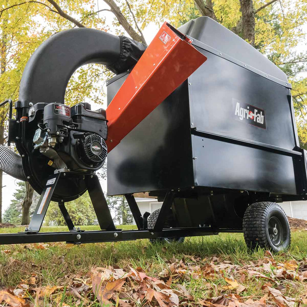 Agri-Fab Hard Top Chip-N-Vac In Use+++Agri-Fab Hard Top Chip-N-Vac In Use