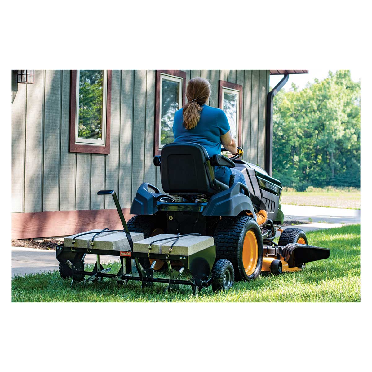 Agri-Fab 40" Tow Plug Aerator 45-05183