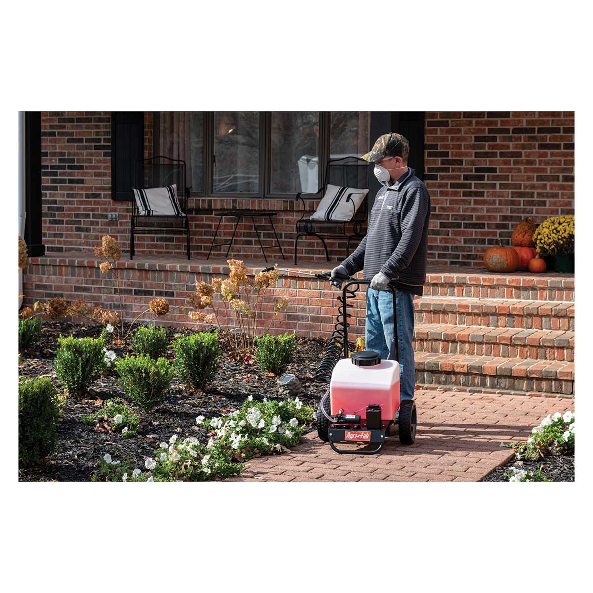 Agri-Fab 6 Gallon Push Sprayer