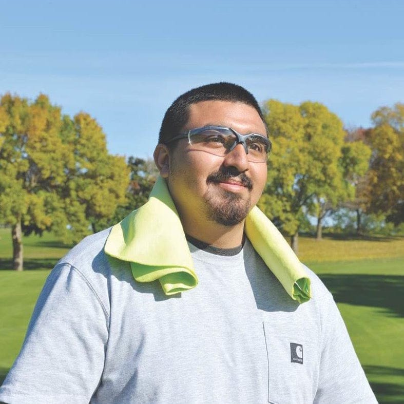 Head-Cooling Towels