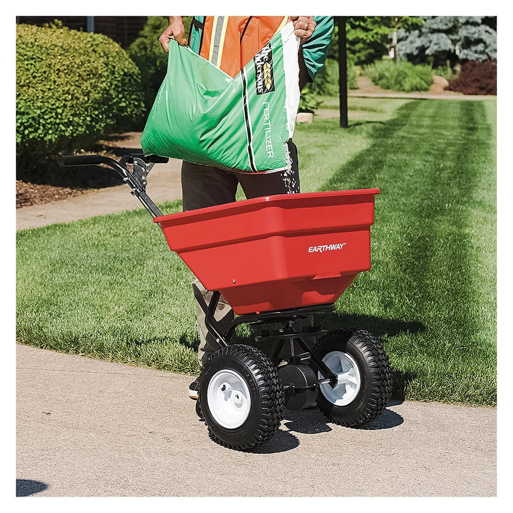 EarthWay 100 lb Capacity Pneumatic Commercial Broadcast Spreader