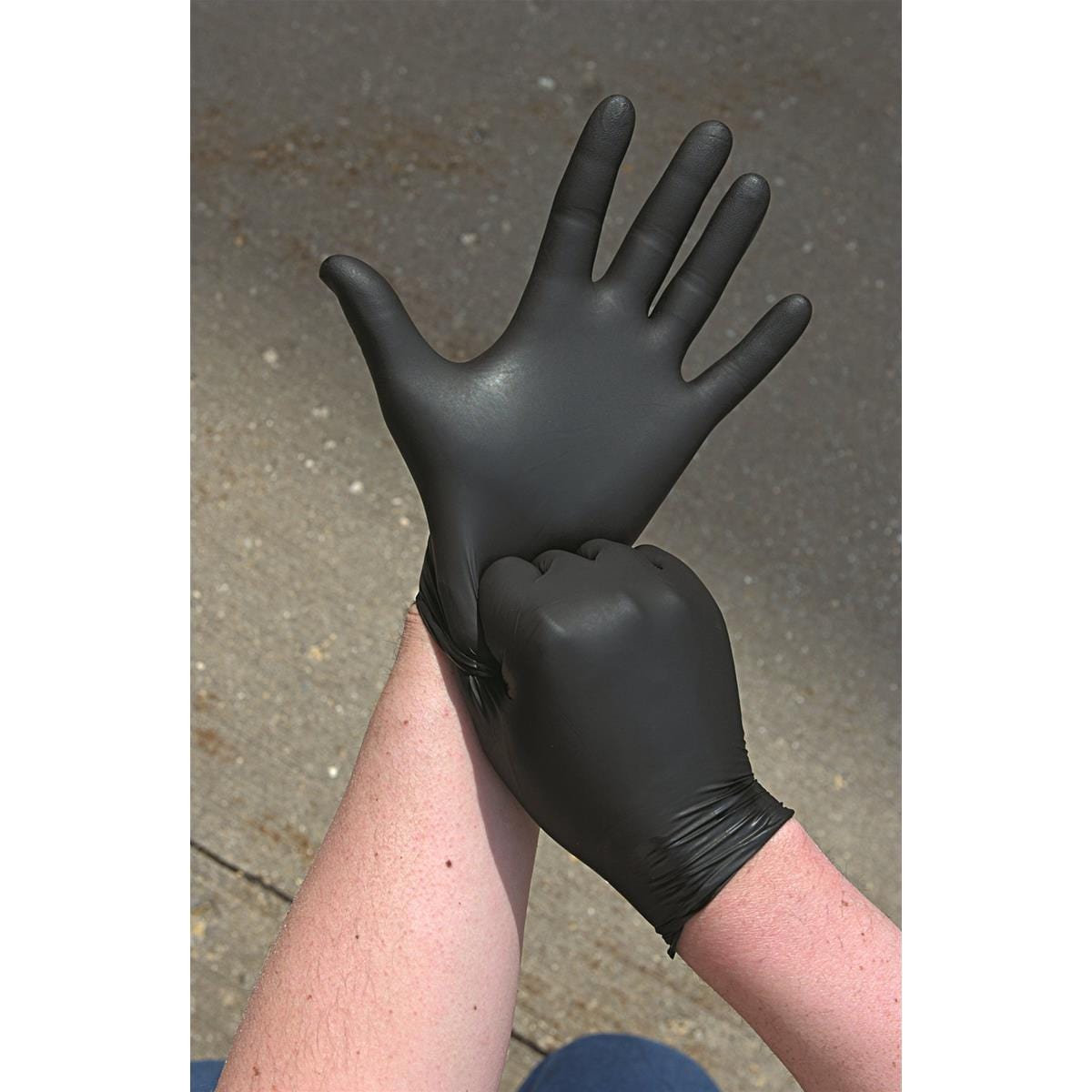 SHOWA N-DEX 7700PFT 4-mil Disposable Nitrile Gloves, 50pk