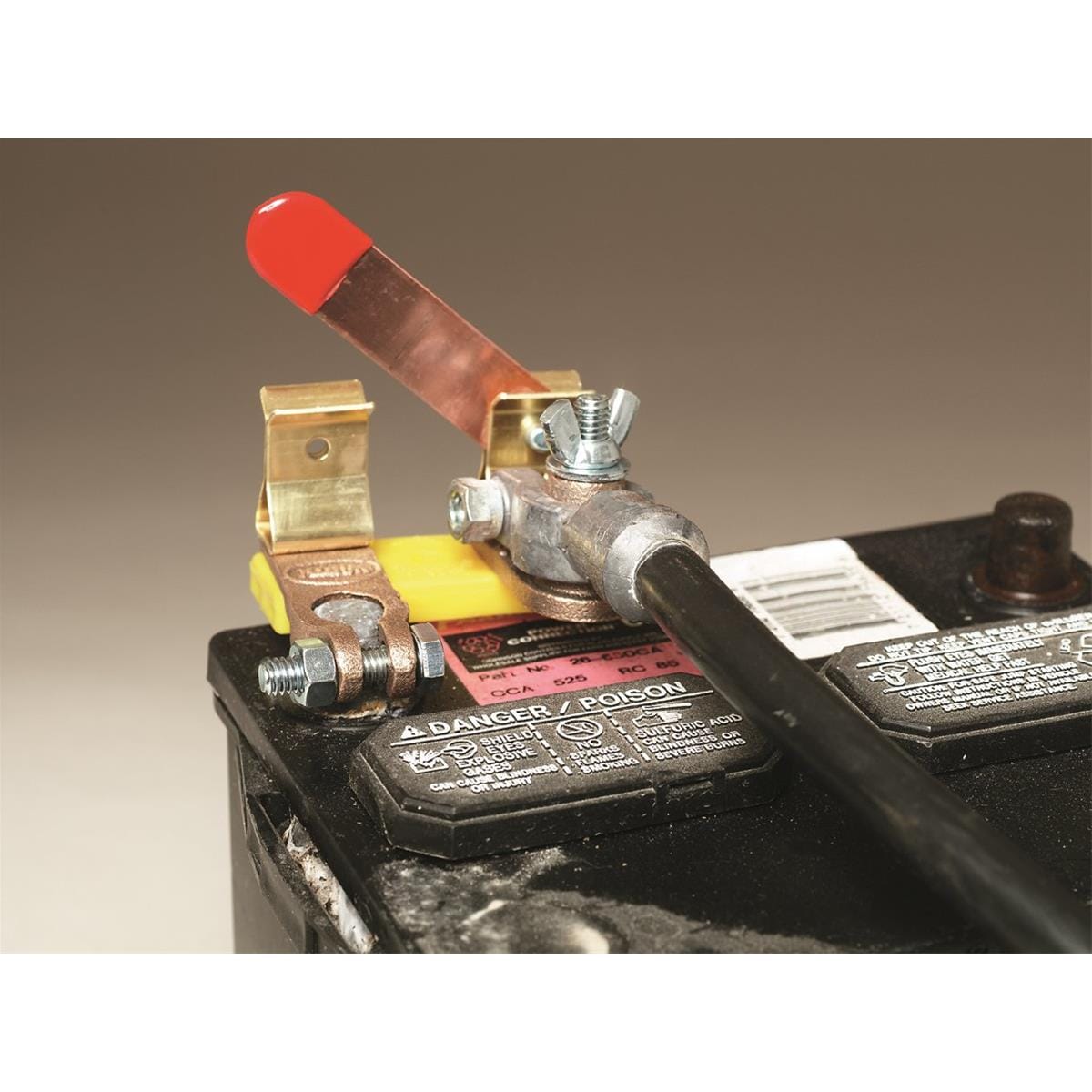 BATTERY DOCTOR Top Post Knife Blade Battery Switch