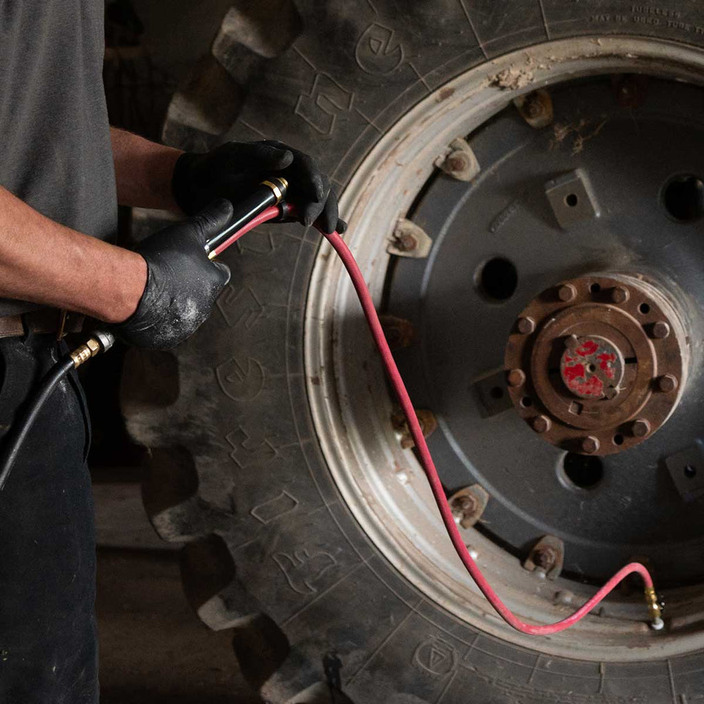 HALTEC Inflating Gauge with 6'L Safety Hose In Use+++HALTEC Inflating Gauge with 6'L Safety Hose In Use