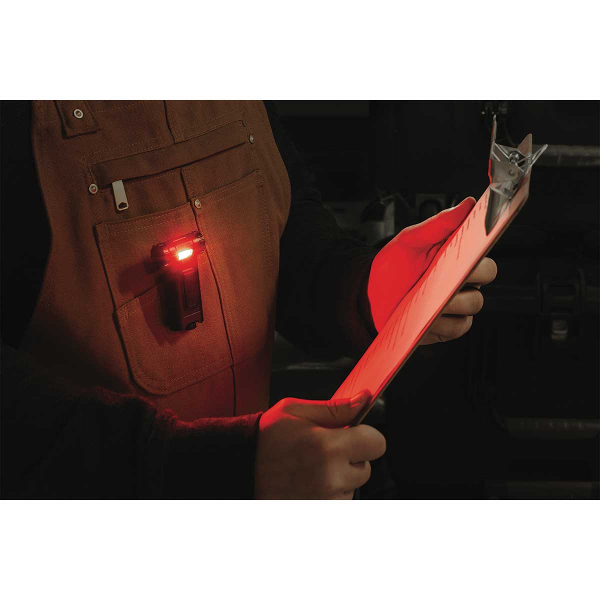 Coast LED Clip Light with Magnet - HX4 21547 | Gemplers