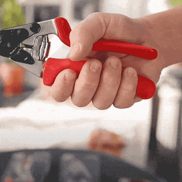 Closeup of the handle on FELCO 12 Ergonomic, Rotating-Handle Hand Pruner